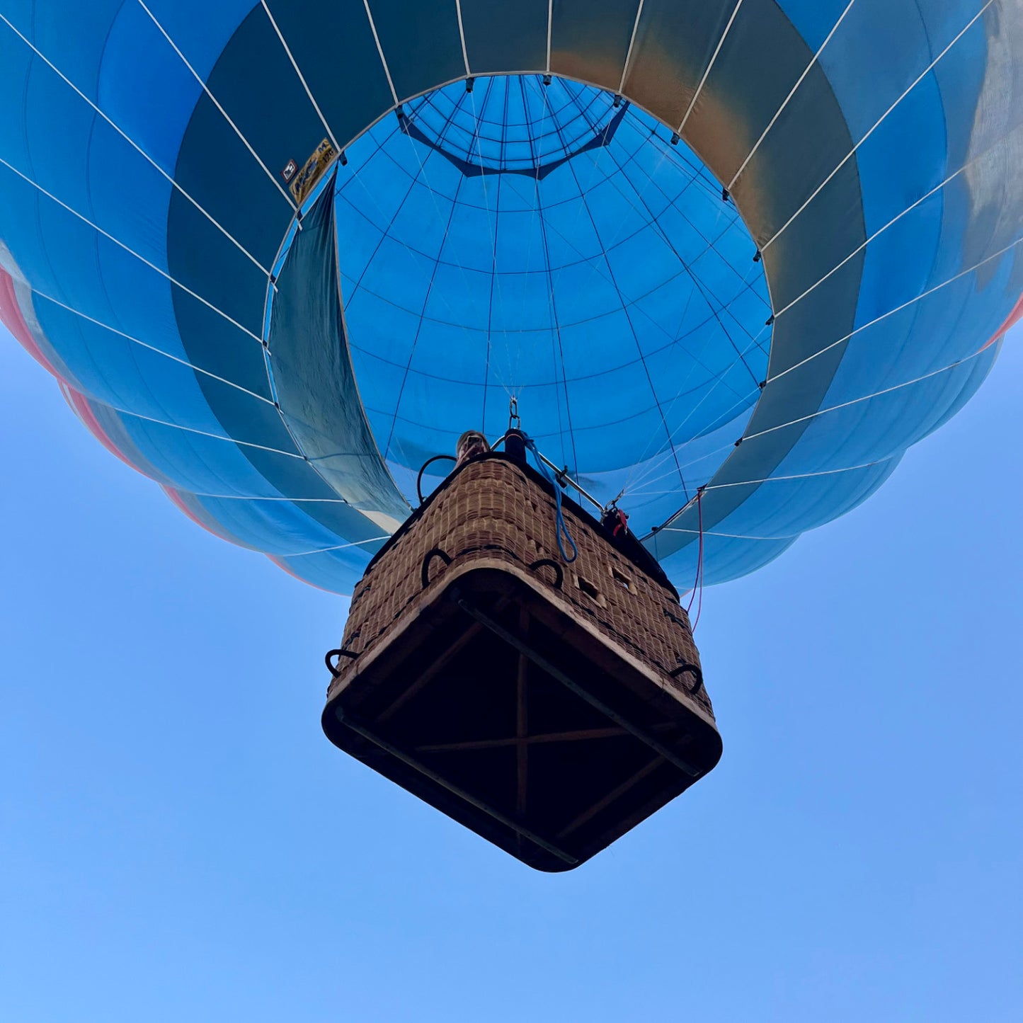 Lot balonem w grupie - od poniedziałku do piątku.